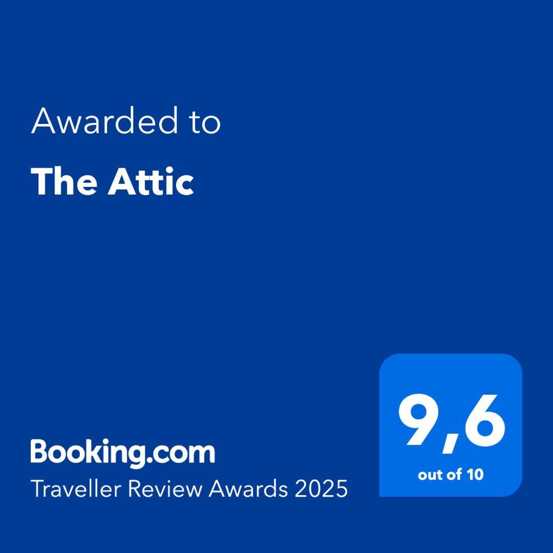 The Attic Apartment Lovran Luaran gambar